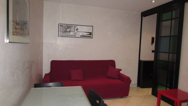 2 locali zona Lorenteggio – Tolstoj 2 locali zona Lorenteggio – Tolstoj