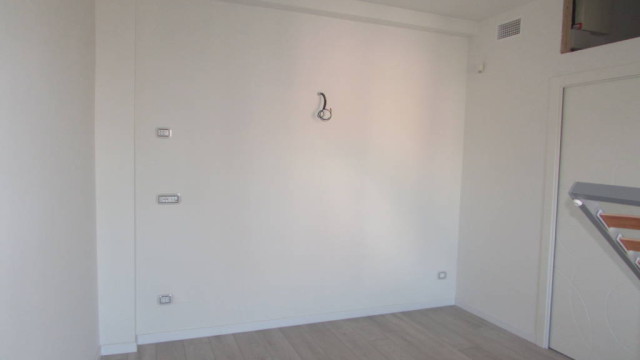 2 locali Via Roncaglia – Washington ristrutturato a nuovo 2 locali Via Roncaglia – Washington ristrutturato a nuovo