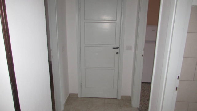 2 Locali Via Stendhal / Solari 2 Locali Via Stendhal / Solari