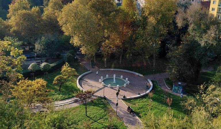 033da37b-46fa-4bad-8cdc-313695edbd35