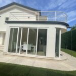 VILLA A POCHI KM DA FORTE DEI MARMI