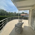 VILLA A POCHI KM DA FORTE DEI MARMI