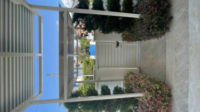 VILLA A POCHI KM DA FORTE DEI MARMI