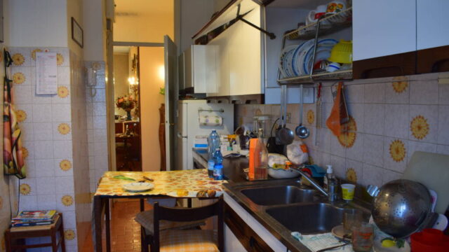 Quadrilocale Piazza Vesuvio – Dezza