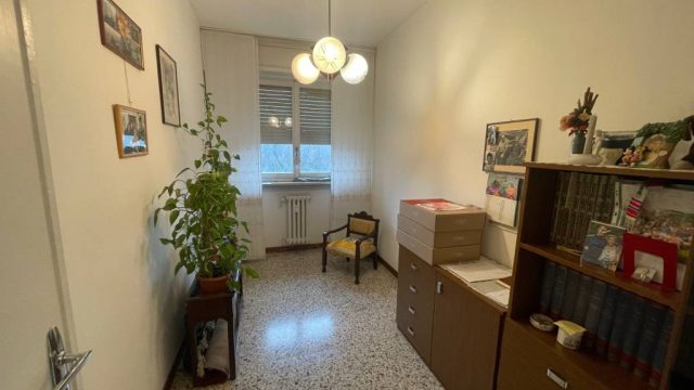 4 locali con box Via Viterbo MM Bisceglie