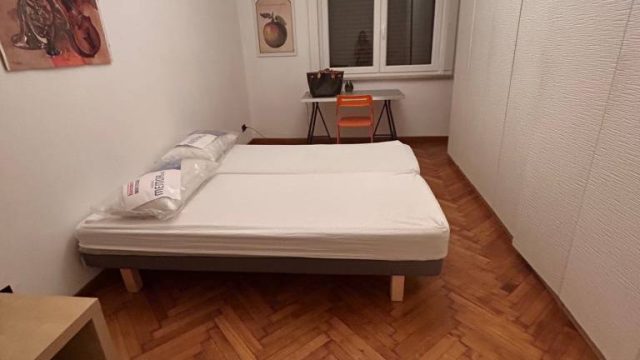 Ampio bilocale Piazza Napoli