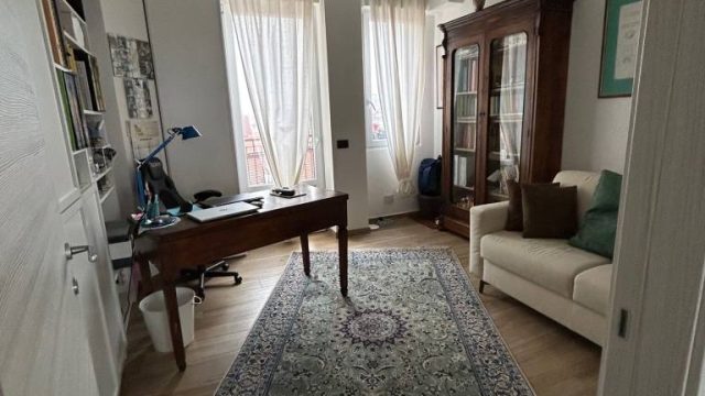 4 locali Piazza Frattini