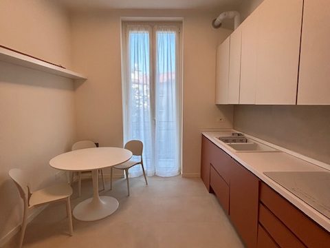 Splendido appartamento Via Cimarosa Vercelli