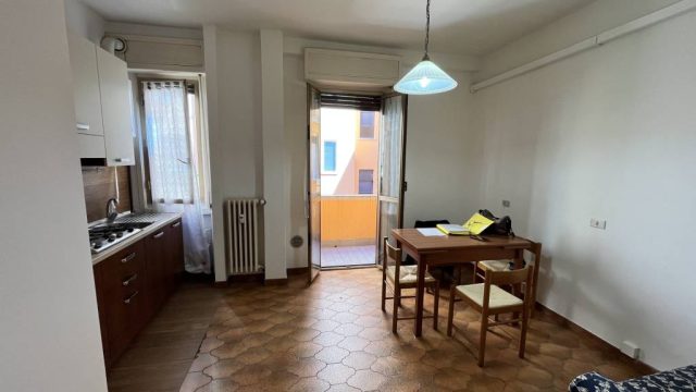 Bilocale Via Roncaglia